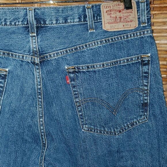 Levi's 550 Jean Shorts 38 - Picture 6 of 9